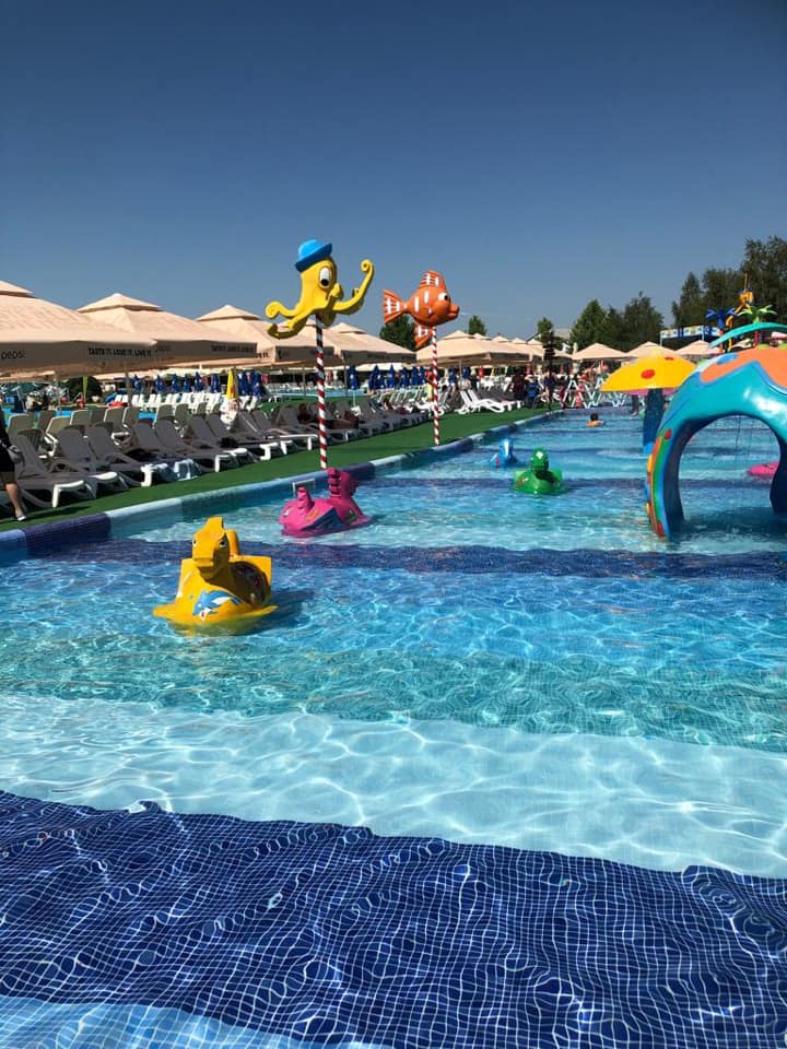 פארק מים אוטופני Otopeni water park